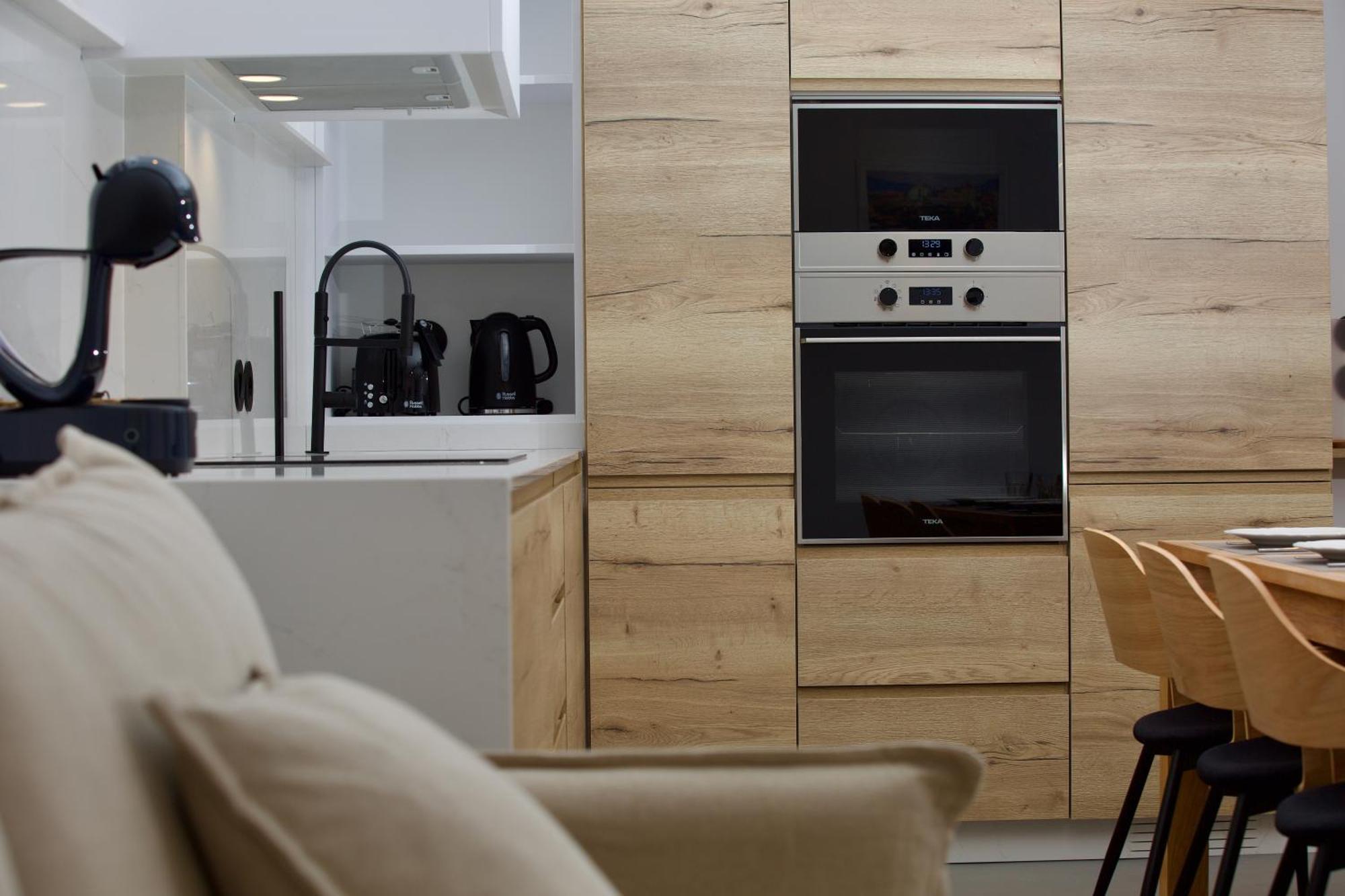 Amando Perez Apartment *